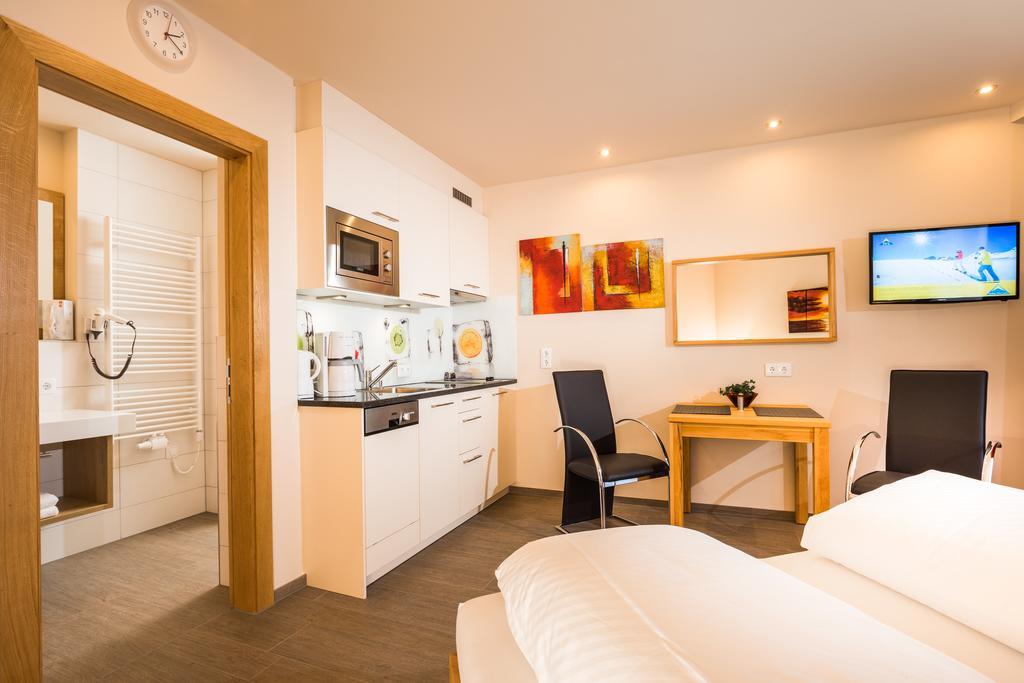 Luxapart Ladis Exterior foto