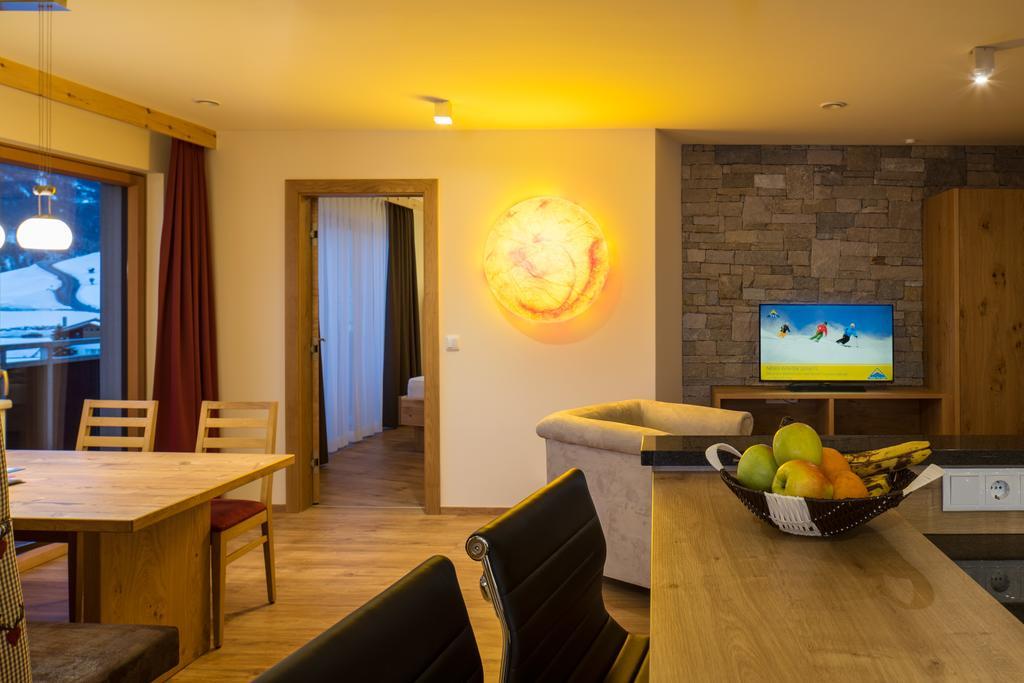 Luxapart Ladis Exterior foto